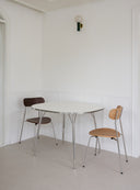 Prop Rounded Table - Essential