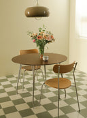 Prop Round Table - Essential