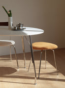 Prop Round Table - Classic