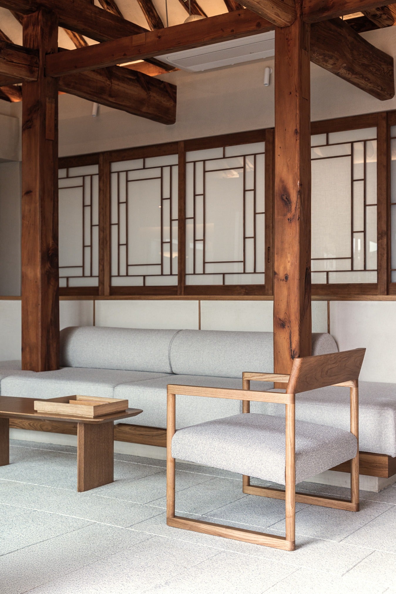 韓屋エッセイ西村（HANOK ESSAY SEOCHON )