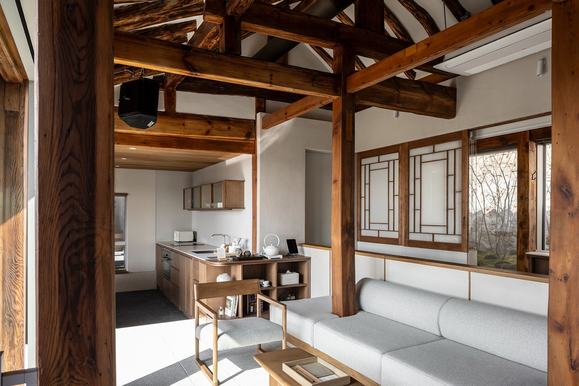 韓屋エッセイ西村（HANOK ESSAY SEOCHON )